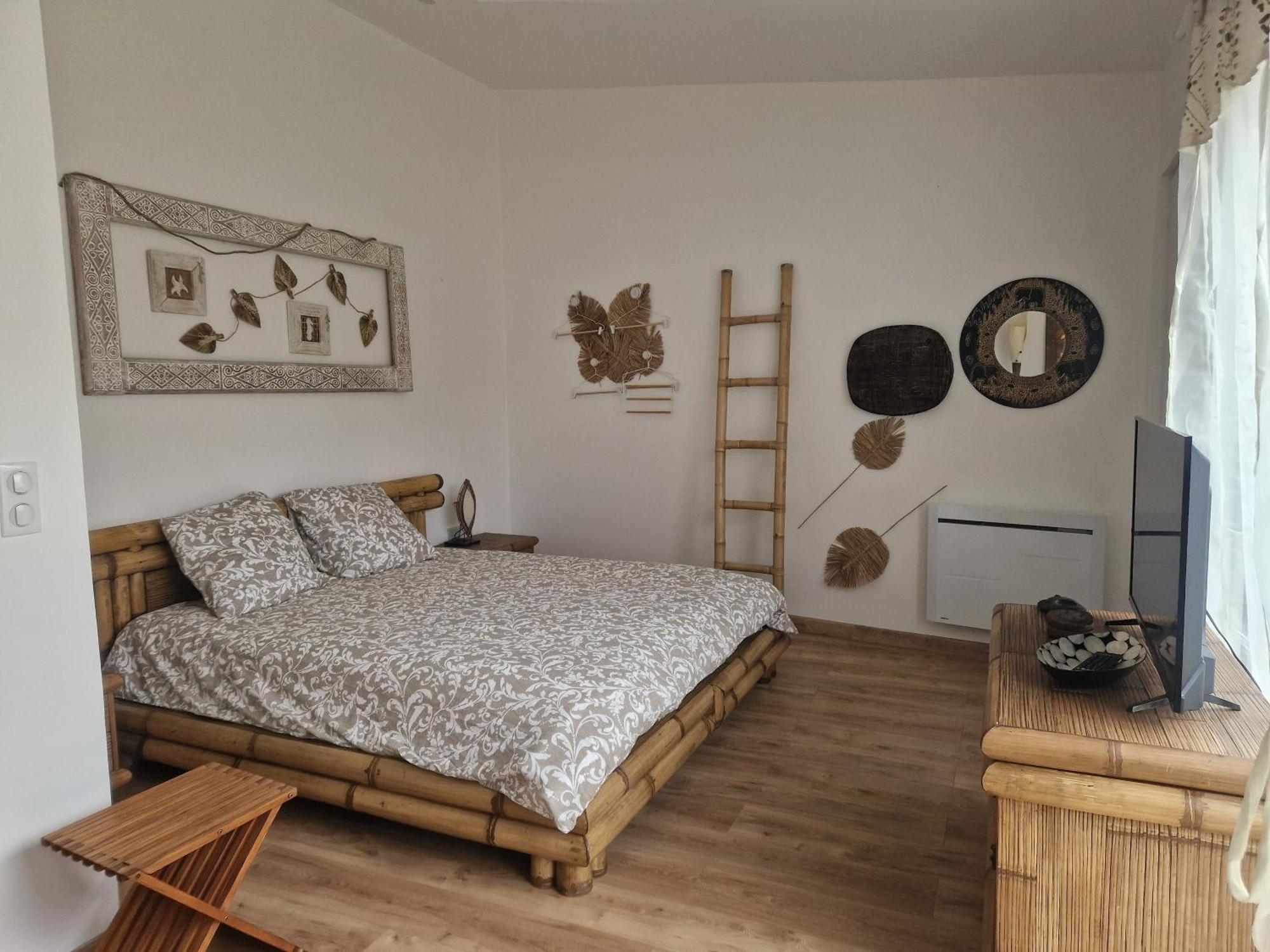 La Serenite Balinaise, Chambre Et Sdb Privee, Jardin , Piscine Et Jacuzzi En Saison, Pres De Chantilly, Parc Asterix Et Cdg Et Paris En 20' Orry-La-Ville Екстериор снимка