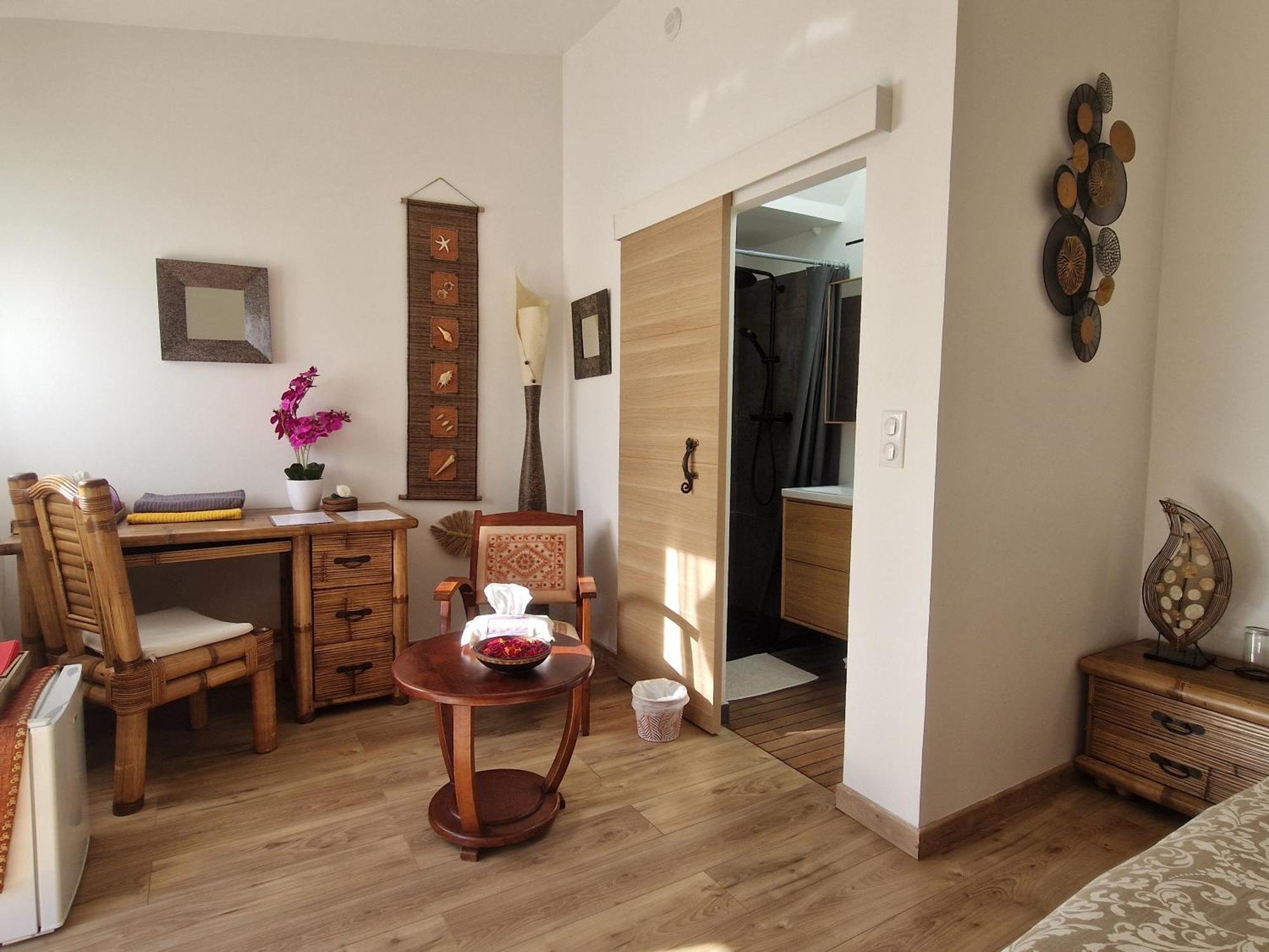 La Serenite Balinaise, Chambre Et Sdb Privee, Jardin , Piscine Et Jacuzzi En Saison, Pres De Chantilly, Parc Asterix Et Cdg Et Paris En 20' Orry-La-Ville Екстериор снимка